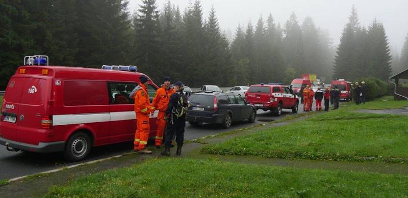 Pátrání po ztraceném turistovi v okolí motorestu Skřítek v Jeseníkách