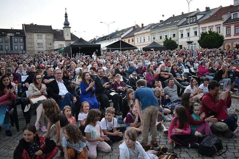 Akce Notování Zábřehem v sobotu 11. června 2022 na Masarykově náměstí v Zábřehu.