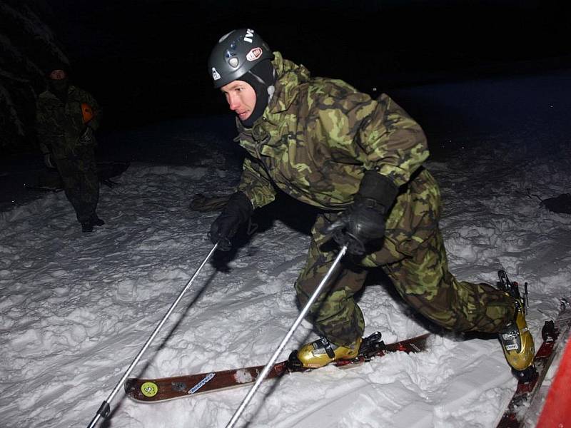 Zimní závod vojewnských hlídek Winter Survival 2012 v Jeseníkách