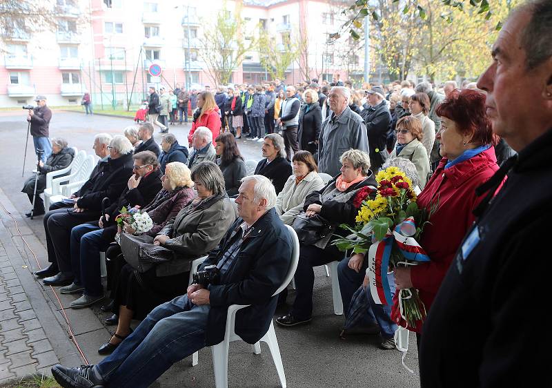 Odhalení pamětní desky vojákům 13. pěšího pluku ze Šumperku