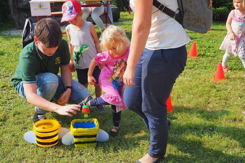 Festival medu v areálu SOŠ na Zemědělské ulici v Šumperku