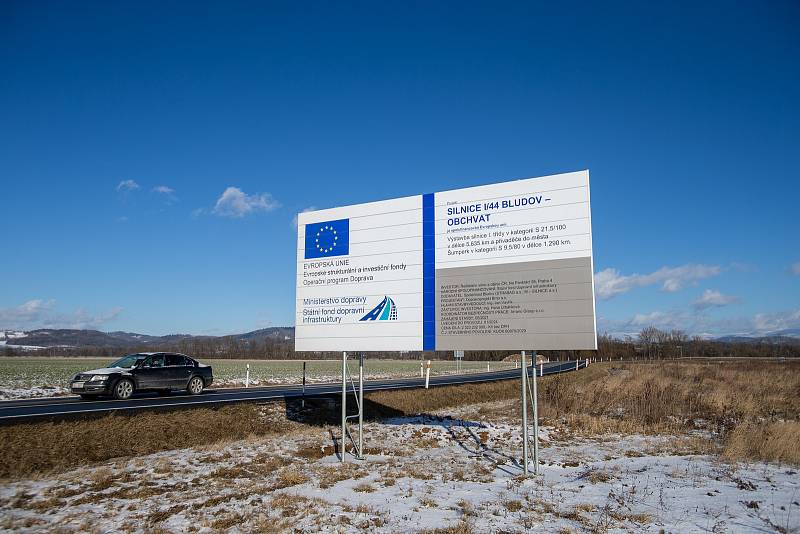 Výstavba obchvatu obce Bludov a Dolních Studének s přivaděčem do města Šumperk, 21. ledna 2022.