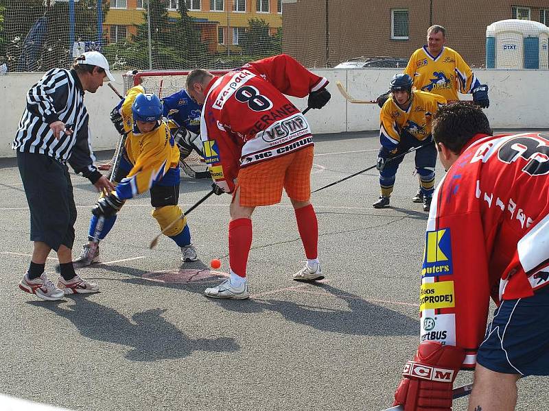 Hokejbalový turnaj v Benátkách, zúčastnil se také tým DraFans Šumperk