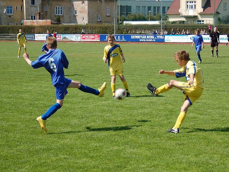 Mladší žáci Šumperku porazili Baník Ostrava a vedou tabulku o sedm bodů