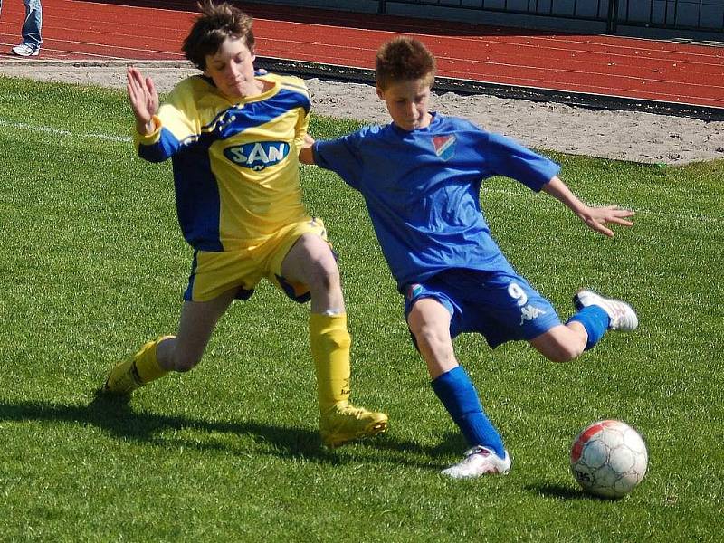 Mladší žáci Šumperku porazili Baník Ostrava a vedou tabulku o sedm bodů