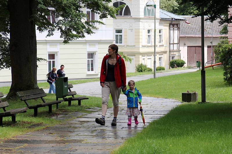 Schrothovy léčebné lázně v Dolní Lipové na Jesenicku