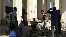 Snímky z pátého pobytu zábřežského filmaře Martina Strouhala na Haiti, kde od 14. února 2011 natáčel dva dokumenty se štábem České televize