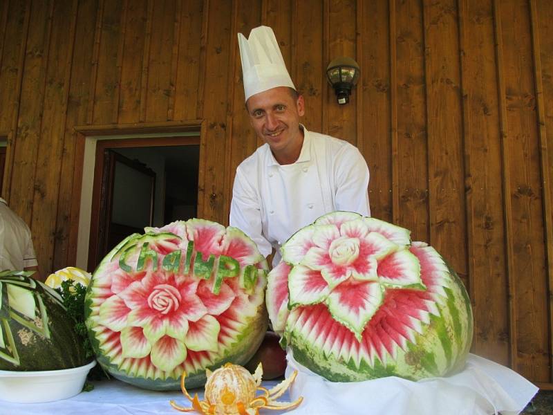 Z třetího ročníku festivalu Zlaté ruce ve Vlaském na Hanušovicku.