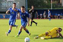 Fotbalisté Řepiště (ve žlutém) prohráli v Šumperku 0:4.