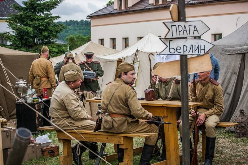 Bitvou o město vyvrcholila vojensko-historická akce Zábřeh 1945.