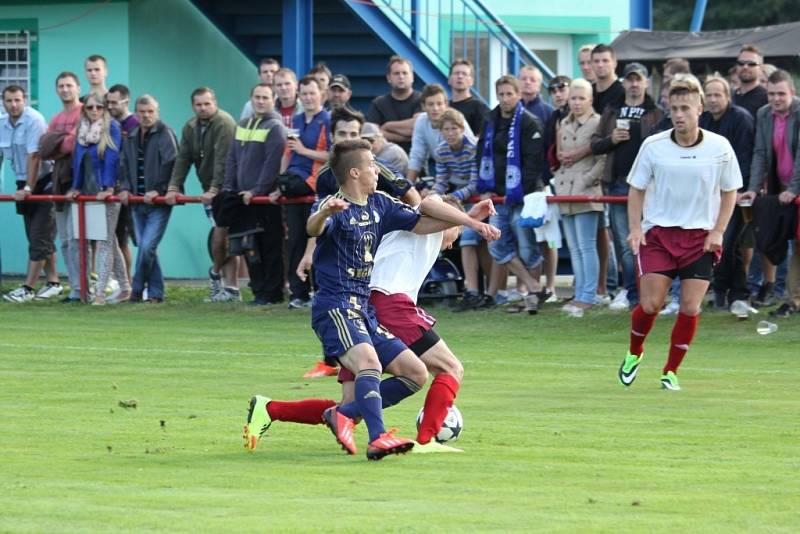 Fotbalový pohár: Mikulovice versus Sigma Olomouc.