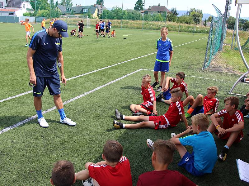 Desítky hráčů FK Šumperk podstoupily testování v rámci projektu ProFútbolAnalytics.