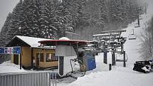 Ve skiareálu Přemyslov v Loučné nad Desnou se v neděli 6. února zasekla lanovka se 130 lidmi.