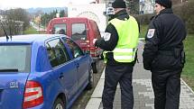 Strážníci měří rychlost na Lidické ulici v Šumperku