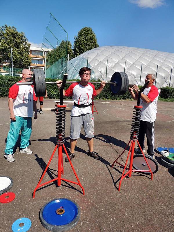 Tyršův stadion v Šumperku hostil druhou červencovou sobotu vzpěračskou soutěž Šumperský valibuk 2018.