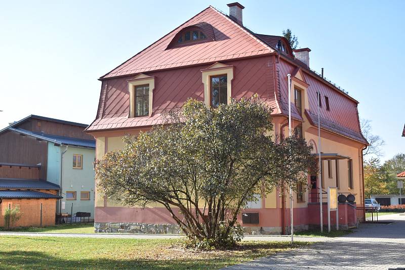 Vikýřovice - knihovna.