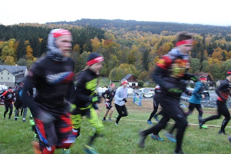 Extrémní překážkový závod Spartan Race na Dolní Moravě.