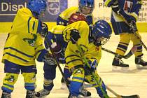 Čest šumperského hokeje zachraňují mládežnické celky. 