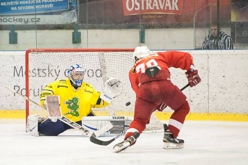 Hokejový zápas 2. ligy v Ostravě: Poruba vs. Šumperk