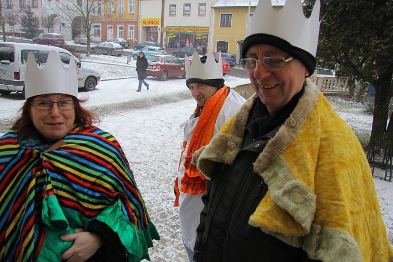 Požehnání tříkrálovým koledníkům ze severní části olomoucké arcidiecéze v Zábřehu.