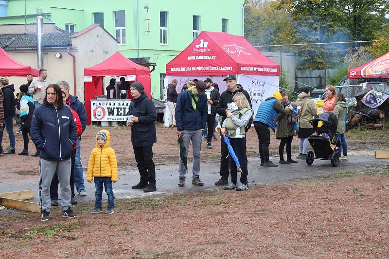 Festival Perla žije na území bývalé textilky v Zábřehu.