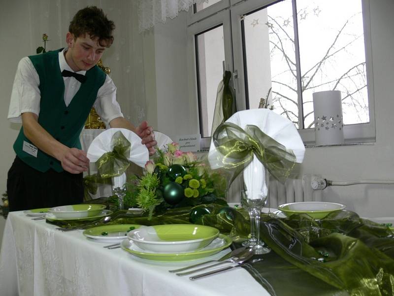 Vánoční výstava ve Střední škole sociální péče a služeb v Zábřehu.