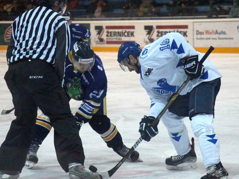 Draci Šumperk - HC Bobři Valašské Meziříčí 0:2.