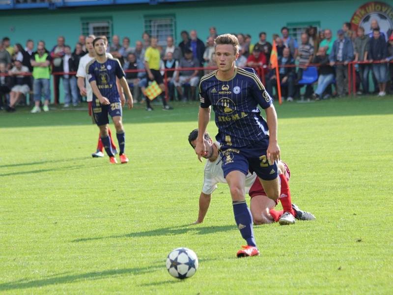 Fotbalový pohár: Mikulovice versus Sigma Olomouc.