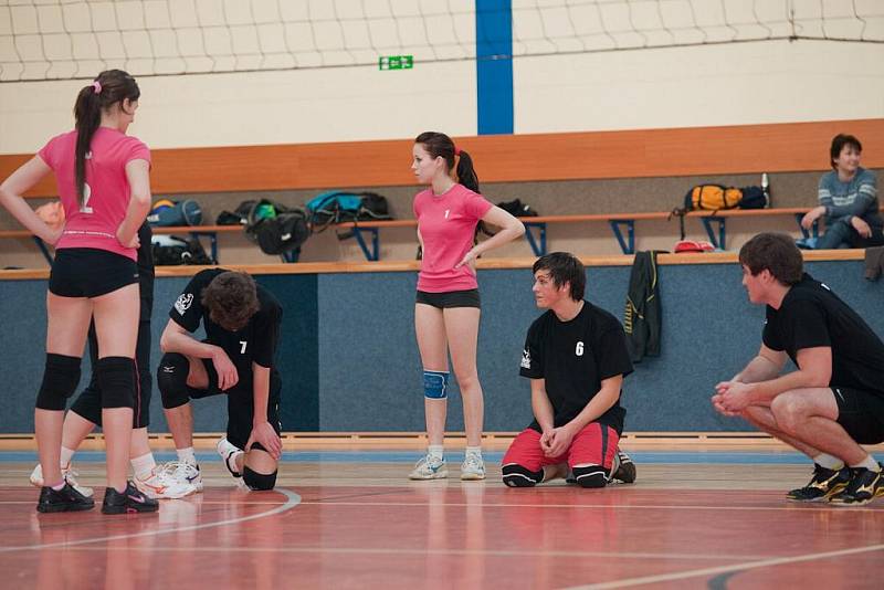 Snímky z posledního turnaje letošního ročníku Volleyball Cupu