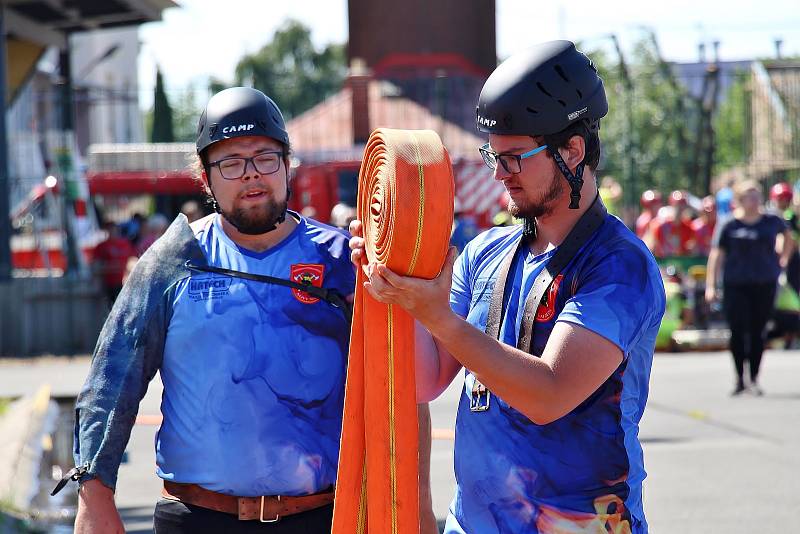 Šestým kolem pokračoval o víkendu v Bludově požární Holba Cup 2021