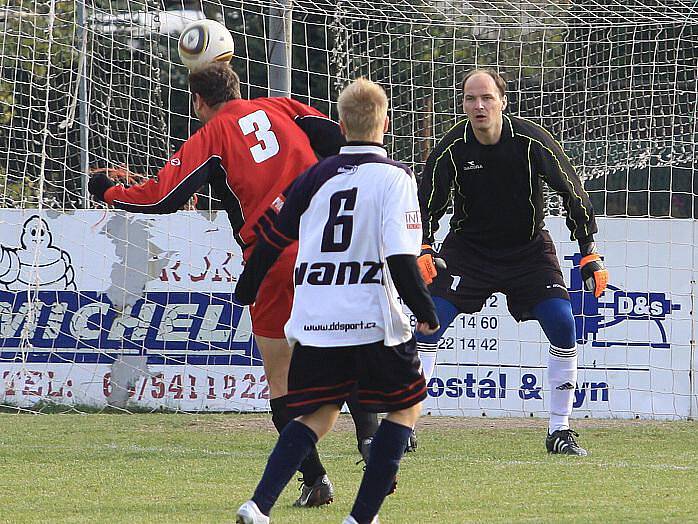 Hněvotín versus Zlaté Hory (červené dresy)