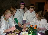 Mikulovičtí školáci učí vařit polské kamarády