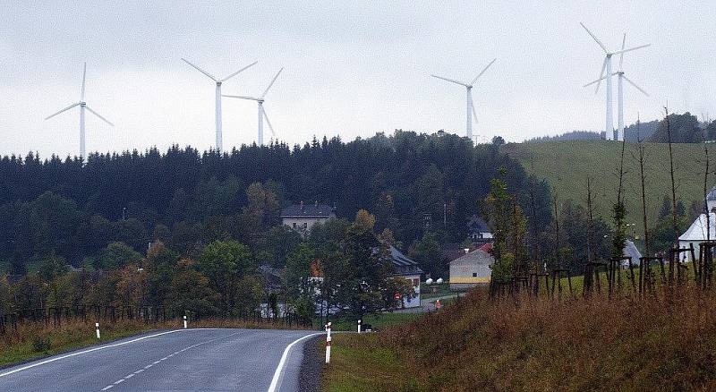 Větrné elektrárny v Ostružné