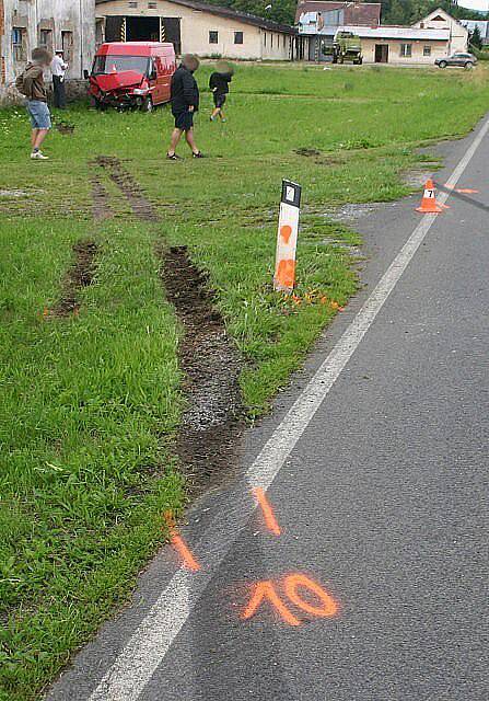 Řidič dodávky havaroval 25. července ve Velké Kraši