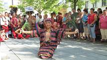 Roztančená ulice – jeden z programů XXII. Mezinárodního folklórního festivalu v Šumperku.