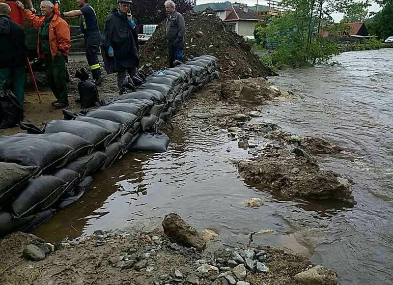 Rapotín. Hasiči zasahují po vydatném dešti 22. 5. 2019