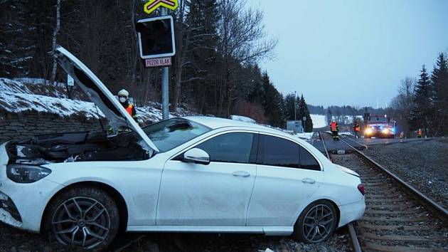 Nehoda mezi Brannou a Ostružnou v pátek 19. března.