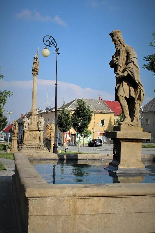 Zahájení sezony výstavou v loštické synagoze