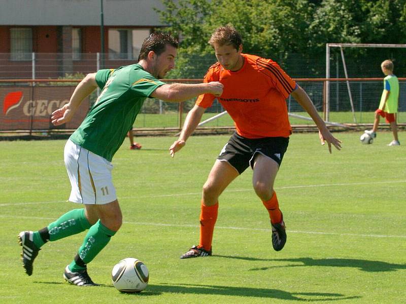 Uničov versus Velké Losiny (oranžové dresy)