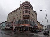 Podoba hotelu Grand v Šumperku na sklonku roku 2020. Nový majitel avizuje rekonstrukci.