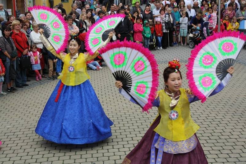 Čtyřiadvacátý ročník Mezinárodního folklorního festivalu v Šumperku 