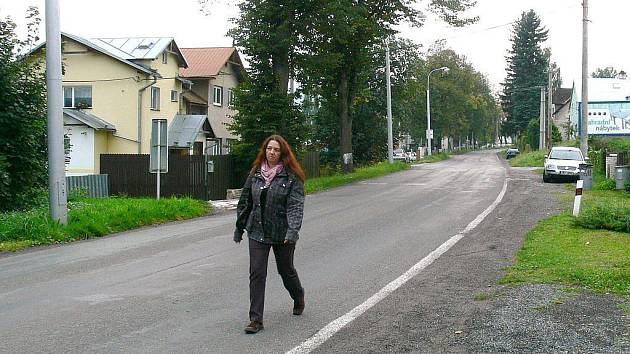 V Lipovské ulici v Jeseníku chybí chodníky