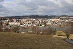 Z kopce Humenec je krásný výhled na panorama Zábřehu.