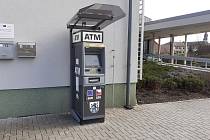 Bankomat Euronet v Rapotíně v březnu 2024.