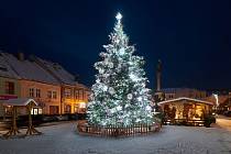 Vánoční strom v Mohelnici 2023.
