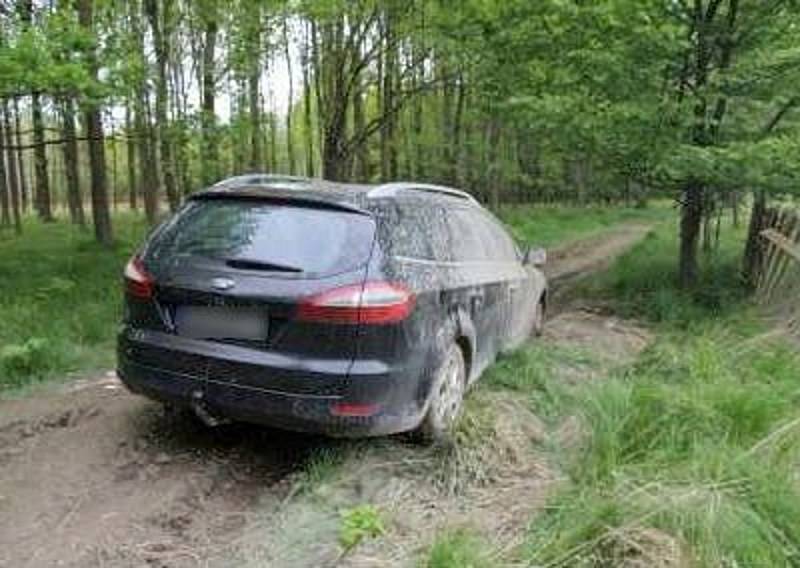 Vůz, který ukradl zloděj dopadený 21. května na Mohelnicku