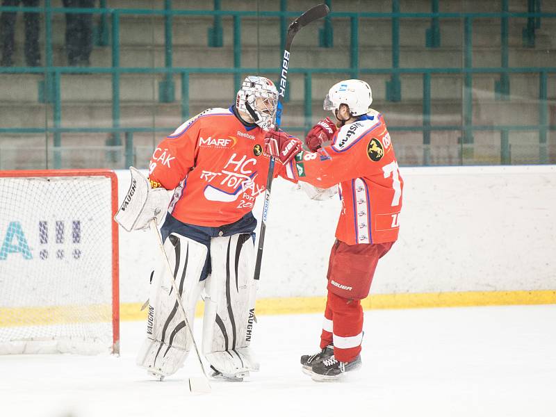 Hokejový zápas 2. ligy v Ostravě: Poruba vs. Šumperk
