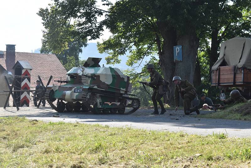 Bojová ukázka událostí začátku druhé světové války na Jesenicku.