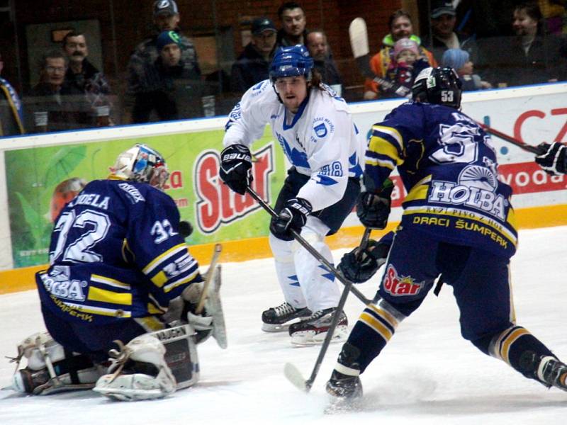 Draci Šumperk - HC Bobři Valašské Meziříčí 0:2.