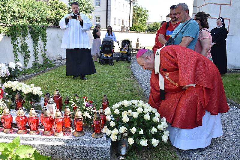 Děkovná bohoslužba za blahořečení řeholnice Marie Paschalis Jahnové v sobotu 18. června v Sobotíně.